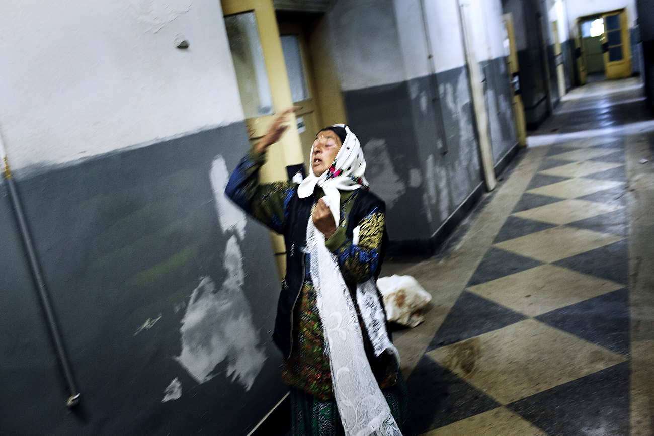 VIDEO/ Mugur Vărzariu, fotograful care oprește buldozerele. Fotografiile sale au ajuns în New York Times