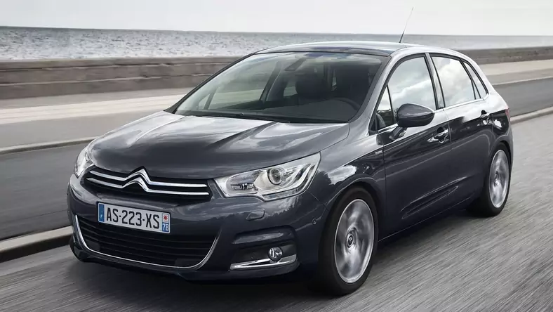 Citroen C4 II (2010 - ) Hatchback C4 1.6 e-HDi Exclusive MCP wersja 5-drzwiowa, Diesel, Zautomatyzowana manualna skrzynia biegów, 1560cm3 - 112KM, 1290kg