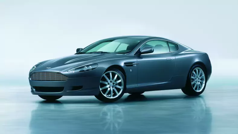 Aston Martin DB9 (2004 - ) Kabriolet DB9 Touchtronic II wersja 2-drzwiowa, Benzynowy, Automatyczna skrzynia biegów, 5935cm3 - 477KM, 1760kg