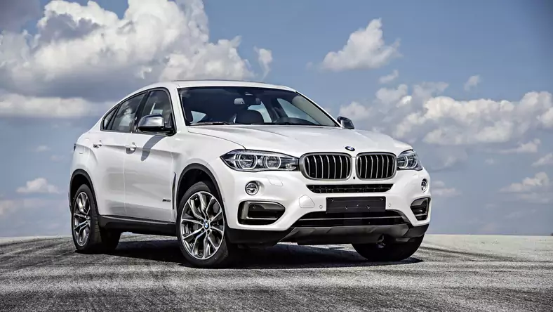 BMW X6 F16 (2014 - ) Hatchback X6 xDrive40d M Sport wersja 5-drzwiowa, Diesel, Automatyczna skrzynia biegów, 2993cm3 - 313KM, 2105kg