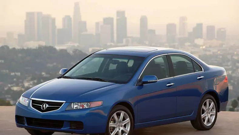 Acura TSX I (2003 - 2008) Sedan TSX 2.4 aut wersja 4-drzwiowa, Benzynowy, Automatyczna skrzynia biegów, 2354cm3 - 205KM, 1519kg