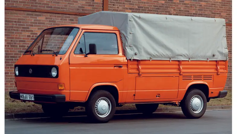 Volkswagen Transporter III T3 (1979 - 1992) Skrzyniowy, kab. podwójna Transporter 247 062/W07 wersja 2-drzwiowa, Benzynowy, Manualna skrzynia biegów, 1913cm3 - 78KM, 1510kg