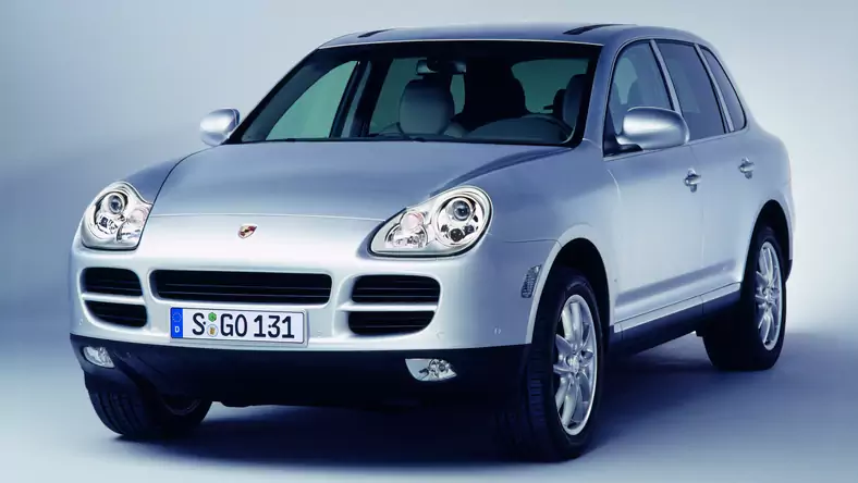 Porsche Cayenne I (2002 - 2010) Kombi Cayenne S wersja 5-drzwiowa, Benzynowy, Manualna skrzynia biegów, 4511cm3 - 340KM, 2300kg