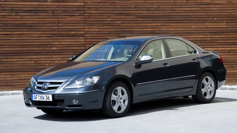 Honda Legend IV (2004 - 2012) Sedan Legend 3.5 Executive wersja 4-drzwiowa, Benzynowy, Automatyczna skrzynia biegów, 3471cm3 - 295KM, 1860kg