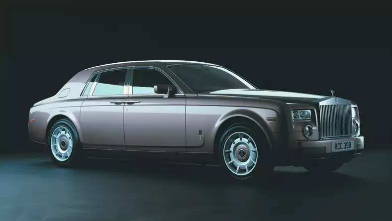 Rolls-Royce Phantom VII (2003 - ) Sedan Phantom wersja 4-drzwiowa, Benzynowy, Automatyczna skrzynia biegów, 6749cm3 - 460KM, 2550kg