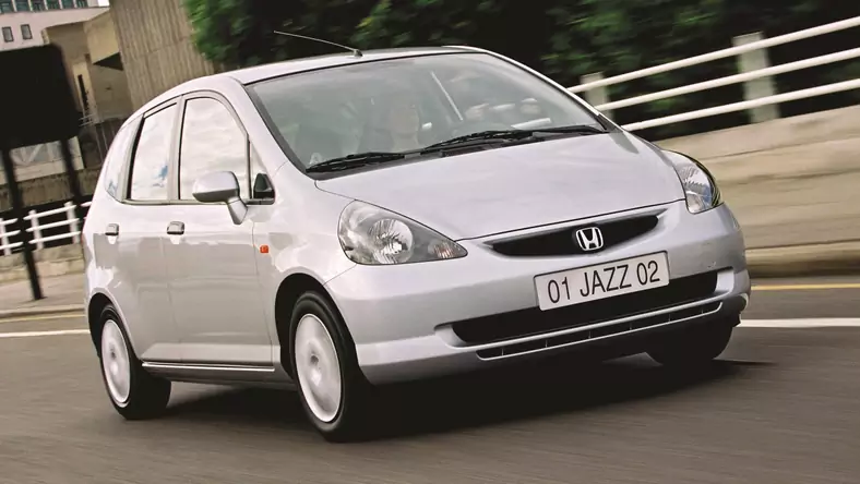 Honda Jazz I (2001 - 2008) Hatchback Jazz 1.4 LS wersja 5-drzwiowa, Benzynowy, Manualna skrzynia biegów, 1339cm3 - 83KM, 1071kg