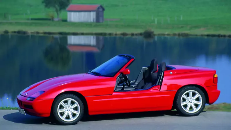 BMW Z1 (1989 - 1991) Roadster Z1 wersja 2-drzwiowa, Benzynowy, Manualna skrzynia biegów, 2494cm3 - 169KM, 1250kg