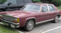 Ford Crown Victoria II (1983 - 1991)
