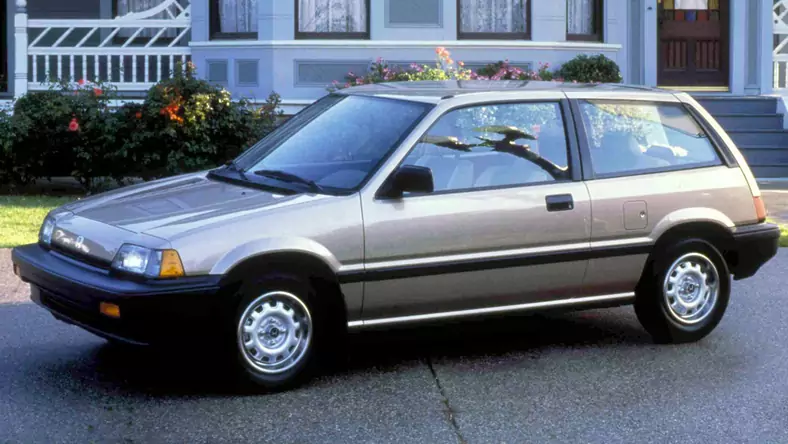 Honda Civic III (1983 - 1987) Hatchback Civic 1.5i GT wersja 3-drzwiowa, Benzynowy, Manualna skrzynia biegów, 1488cm3 - 101KM, 922kg