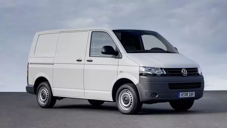 Volkswagen Transporter V T5 (2003 - 2014) Bus Multivan TDI L1 Startline wersja 4-drzwiowa, Diesel, Manualna skrzynia biegów, 1968cm3 - 84KM, 2030kg