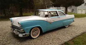 Ford Crown Victoria I (1955&nbsp-&nbsp1956)