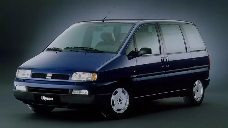 Fiat Ulysse I (1994 - 2002) Van Ulysse 2.0 S wersja 5-drzwiowa, Benzynowy, Manualna skrzynia biegów, 1998cm3 - 121KM, 1585kg