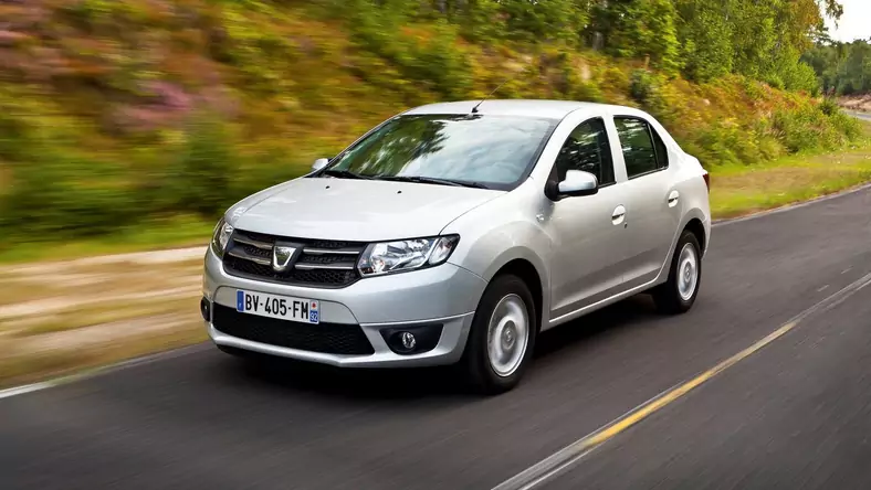 Dacia Logan II (2012 - ) Sedan Logan 1.5 dCi Ambiance wersja 4-drzwiowa, Diesel, Manualna skrzynia biegów, 1461cm3 - 75KM, 1065kg