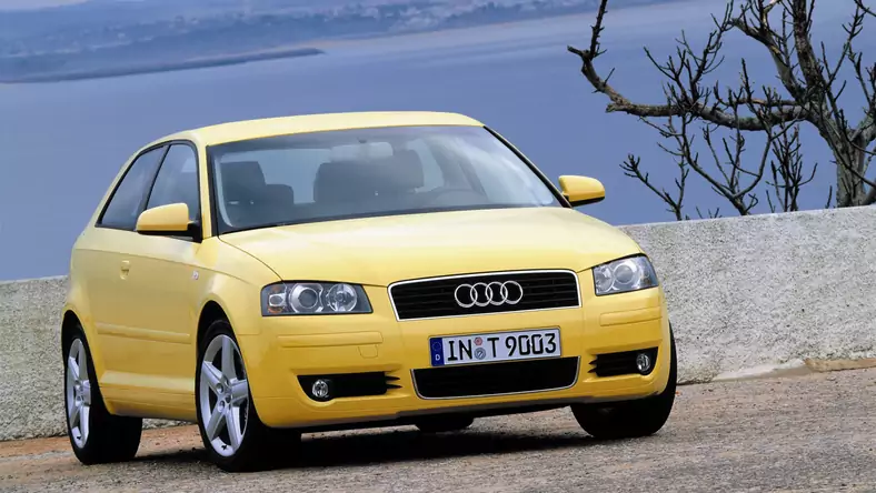 Audi A3 II 8P (2003 - 2013) Hatchback A3 2.0 TDI Quattro Attraction wersja 3-drzwiowa, Diesel, Manualna skrzynia biegów, 1968cm3 - 140KM, 1340kg