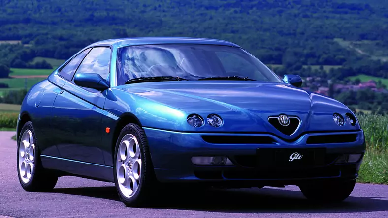 Alfa Romeo GTV (1995 - 2005) Coupe GTV 2.0 V6 Turbo Lusso wersja 2-drzwiowa, Benzynowy, Manualna skrzynia biegów, 1996cm3 - 202KM, 1430kg