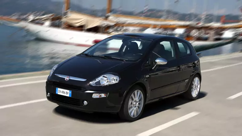 Fiat Punto IV Punto Evo (2009 - 2012) Hatchback Grande Punto Van 1.4 Euro5 wersja 3-drzwiowa, Benzynowy, Manualna skrzynia biegów, 1368cm3 - 77KM, 1140kg