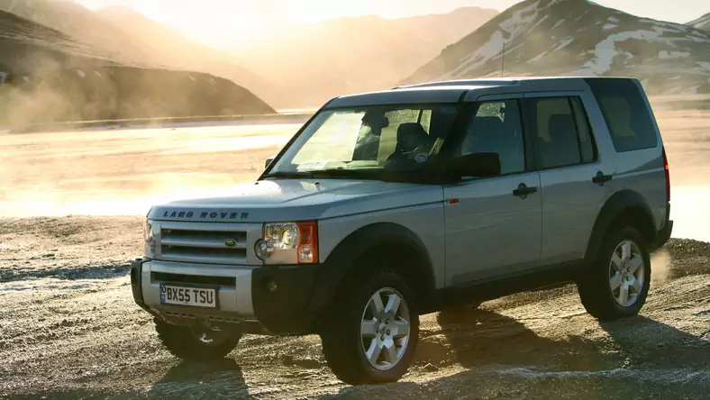 Land Rover Discovery III (2003 - 2010) Kombi Discovery IV 3.0D V6 SE wersja 5-drzwiowa, Diesel, Automatyczna skrzynia biegów, 2993cm3 - 245KM, 2650kg