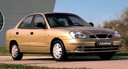 Daewoo Nubira (1997 - 1999)