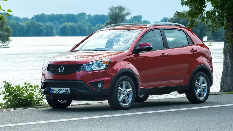 SsangYong Korando III (2010 - ) Pickup Actyon Sports 2.0 d Crystal 4WD wersja 4-drzwiowa, Diesel, Manualna skrzynia biegów, 1998cm3 - 155KM, 1982kg