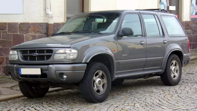 Ford Explorer II (1994 - 2003) Kombi Explorer 4.0 AWD wersja 5-drzwiowa, Benzynowy, Automatyczna skrzynia biegów, 4015cm3 - 210KM, 2050kg