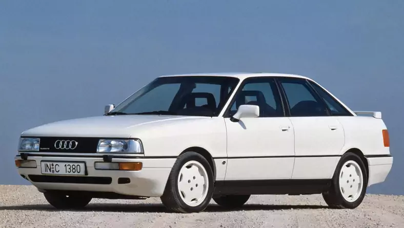 Audi 90 II B3 (1987 - 1991) Sedan 90 2.0 20V E wersja 4-drzwiowa, Benzynowy, Manualna skrzynia biegów, 1994cm3 - 160KM, 1210kg
