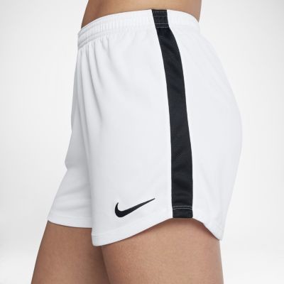 Nike Damskie spodenki piłkarskie Dri-FIT Academy - Biel 860097-100