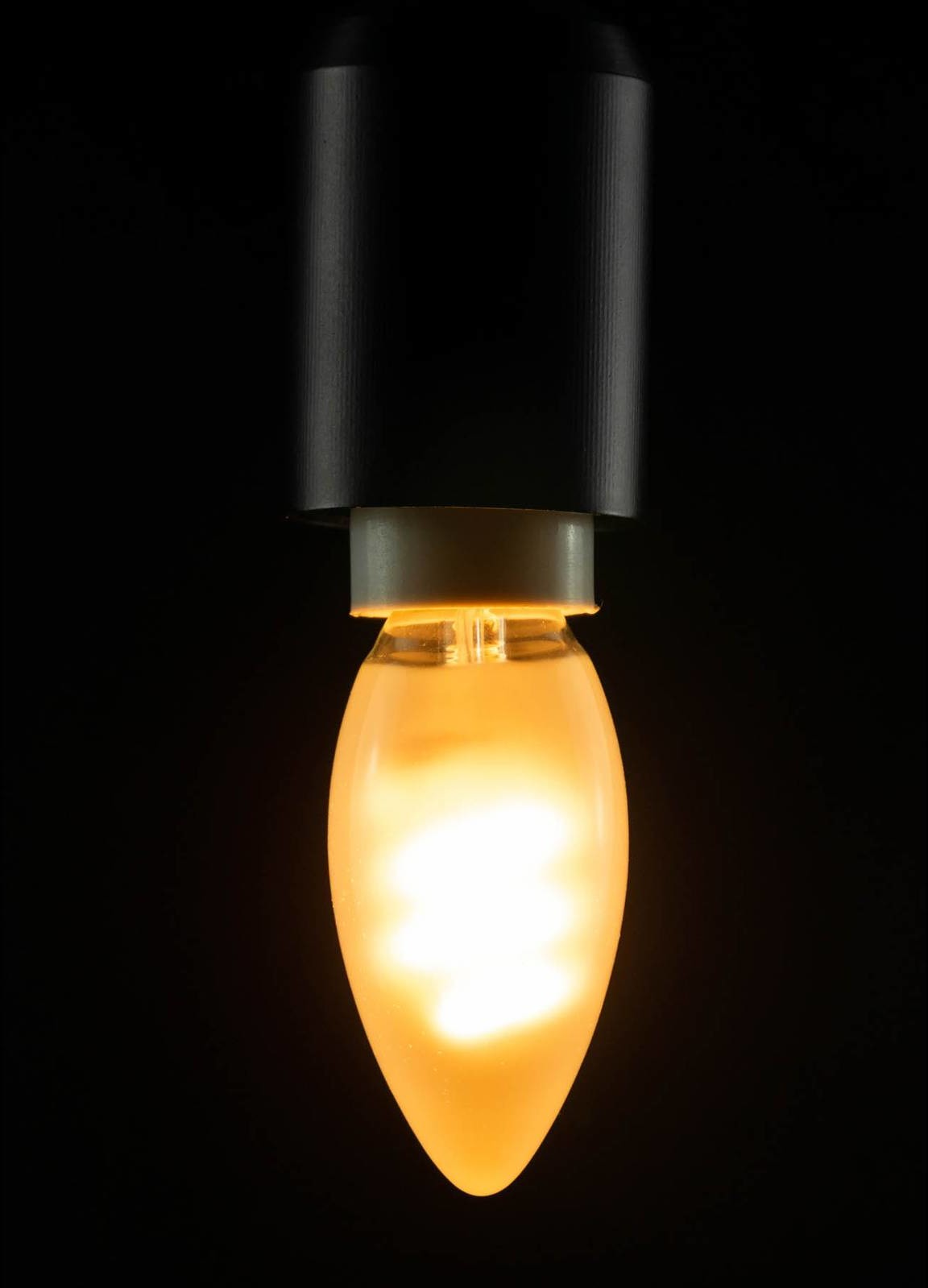 Segula żarówka świeca LED E14 3,2W 922 matowa