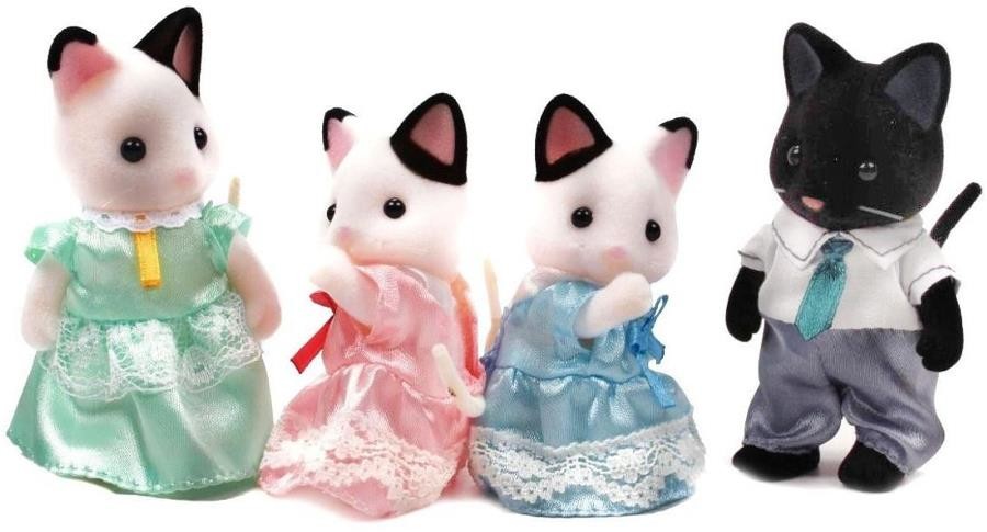 Sylvanian Families Rodzina Kotków z Czarnym Uszkiem 5181