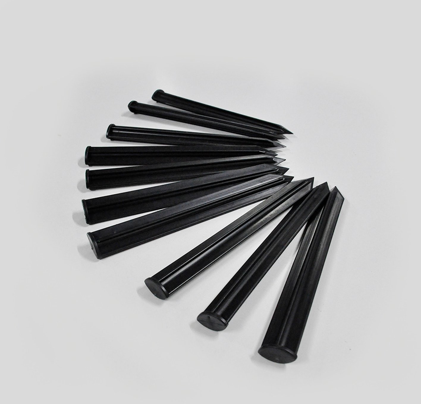 Texas Texas Kotwy do obrzeży 18x30x240mm 10 szt.