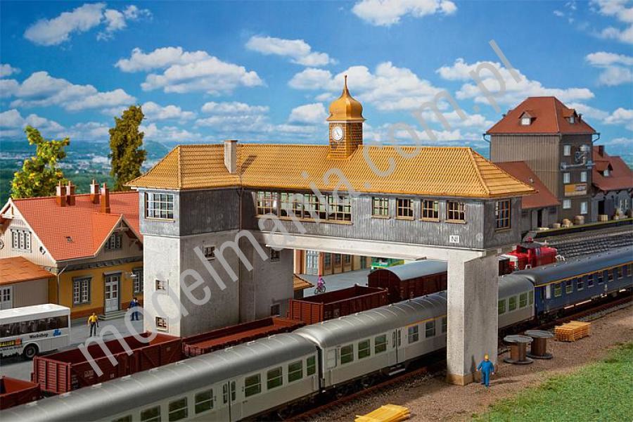 Faller Nastawnia Neustadt 120111