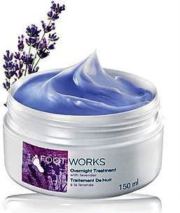 Avon Nawilżająca kuracja lawendowa do stóp 150 ml