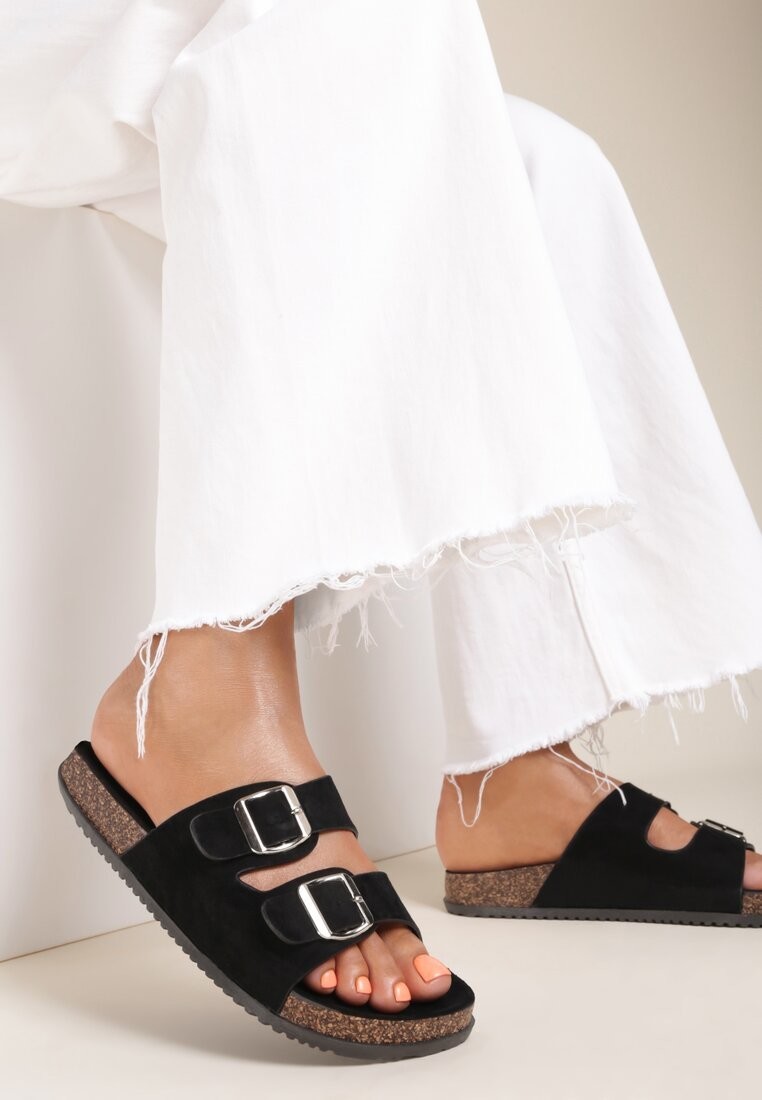 Czarne Klapki Dorinore