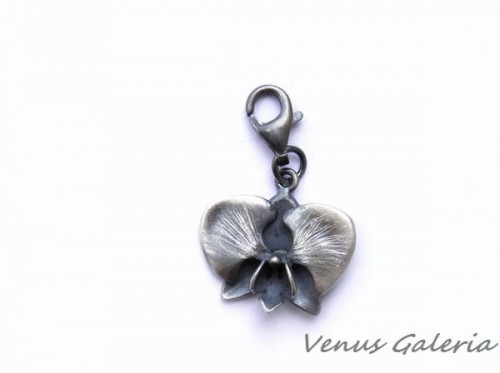 Charm - Czarna orchidea 682