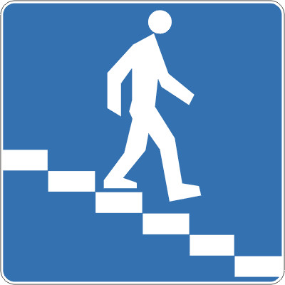 Znak drogowy informacyjny D-35 Przejście podziemne dla pieszych