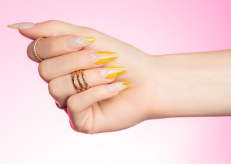 Indigo Indigo Hello Yellow Gel Polish 7ml INDI481