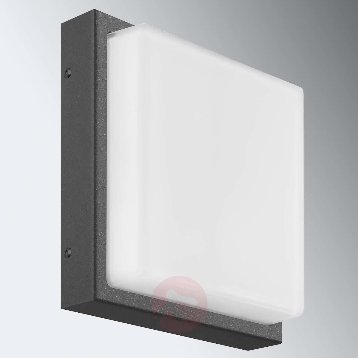LCD Prostokątna lampa zewnętrzna Ernest, grafitowa