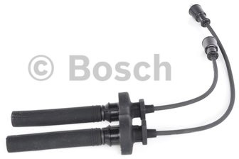 BOSCH Komplet przewodów zapłonowych 0 986 357 273