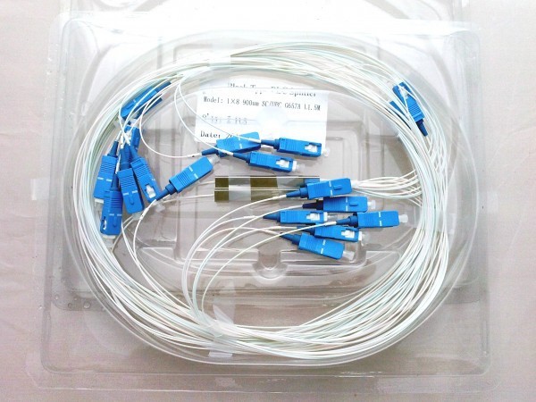 brak danych Splitter PLC 1:8 SC/UPC 900um 1,5