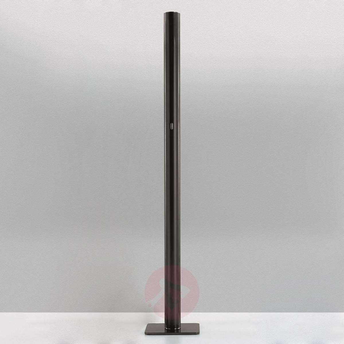 Artemide Ilio lampa stojąca LED czarna 3 000 K