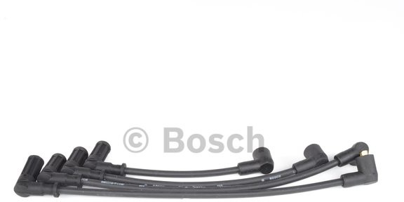 BOSCH Komplet przewodów zapłonowych 0 986 356 717