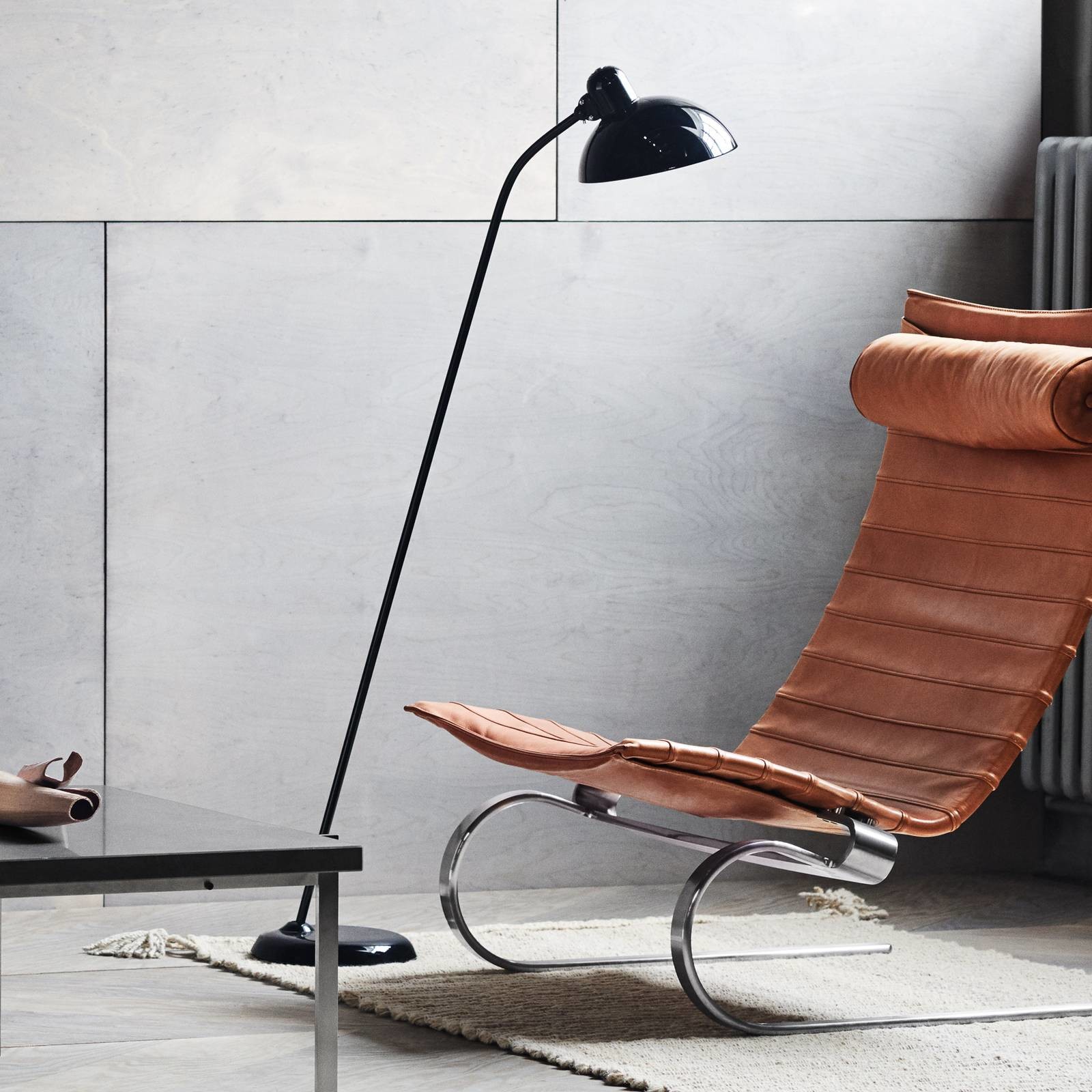 FRITZ HANSEN FRITZ HANSEN Kaiser Idell 6556-F połysk czarny