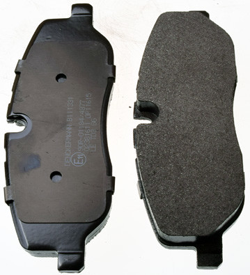 DENCKERMANN Zestaw klocków hamulcowych, hamulce tarczowe B111331 B111331