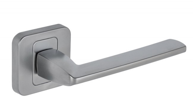 Nomet Klamka z/t kwadratową PEM chrom matowy T-1421-120 G6