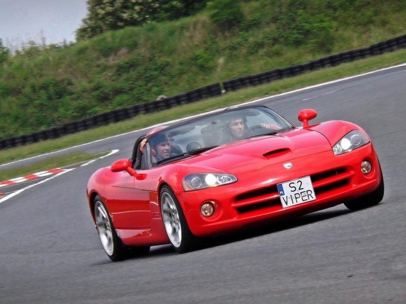 Jazda za kierownicą Dodge Vipera SRT 10  Tor Pszczółki P0003234