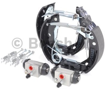 BOSCH Zestaw szczęk hamulcowych 0 204 114 607