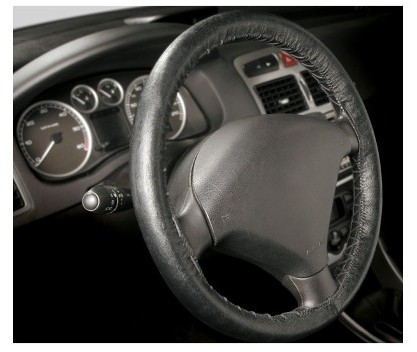 Kegel-Błażusiak BŁAŻUSIAK Pokrowiec na kierownicę Car Classic (rozmiar S, kolor czarny) BŁAŻUSIAK 5-3401-989-4010