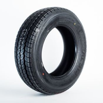 Firemax Firemax FM913 215/70R15 109/107R C