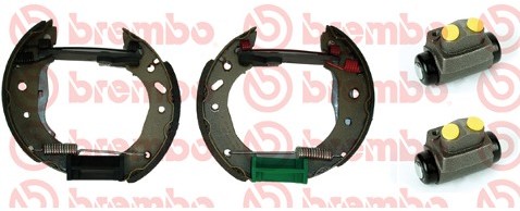 BREMBO Zestaw szczęk hamulcowych K 24 056