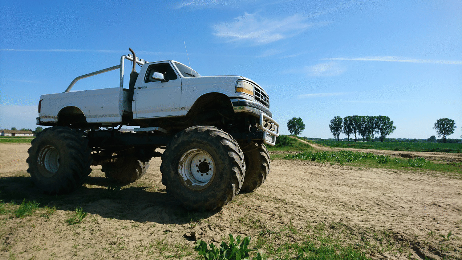 Jazda Monster Truck - Pasażer 10 minut 6759-uniw