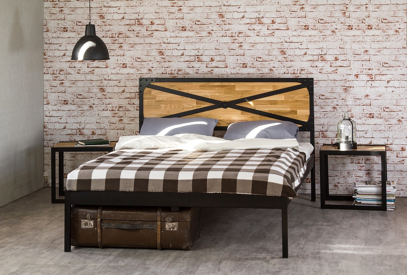 Artbed Collection Łóżko drewniane z ramą metalową 